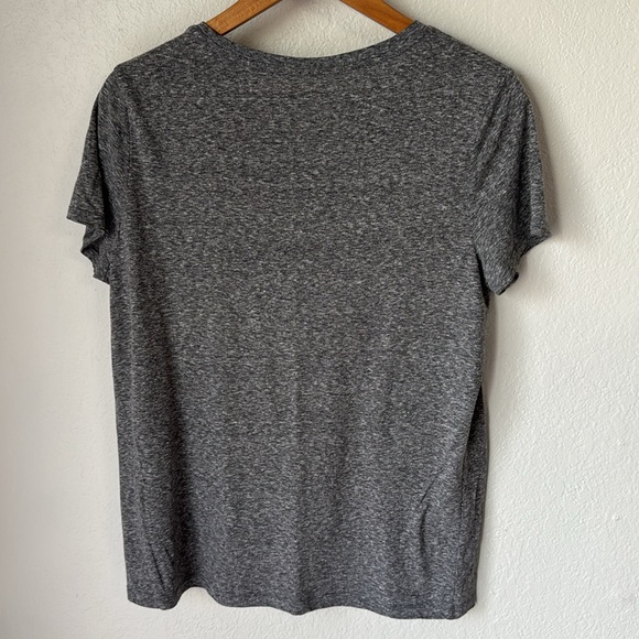 Universal Thread Grey‎ Tee - Picture 4 of 5